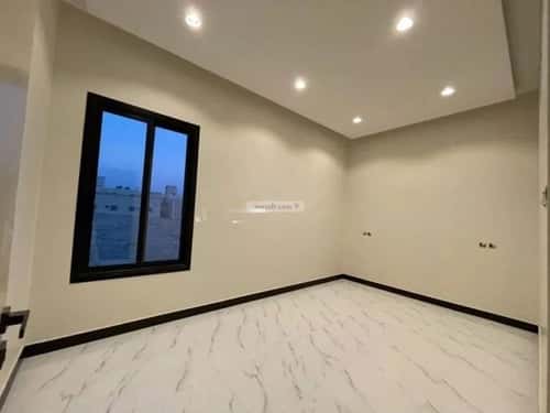 فيلا 330 متر مربع شرقية على شارع 20م Dahrat Laban, West Riyadh, Riyadh