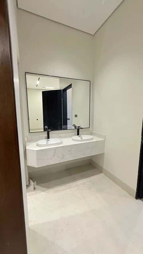 Villa 311 SQM facing North on 18m width street العريجاء الأوسط، غرب الرياض، الرياض