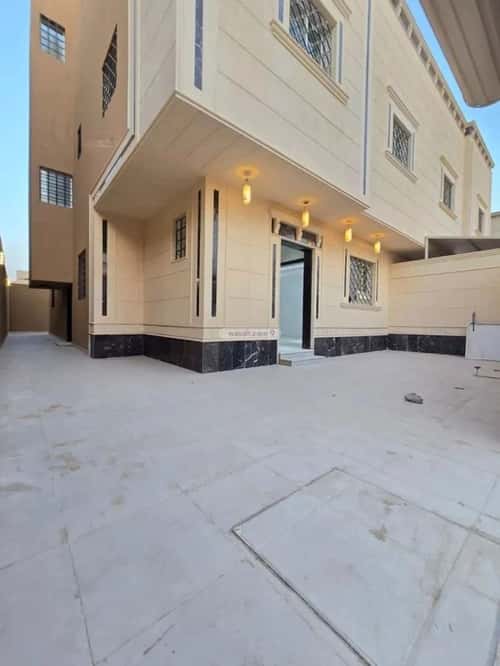 فيلا 200 متر مربع غربية على شارع 15م ظهرة لبن، غرب الرياض، الرياض