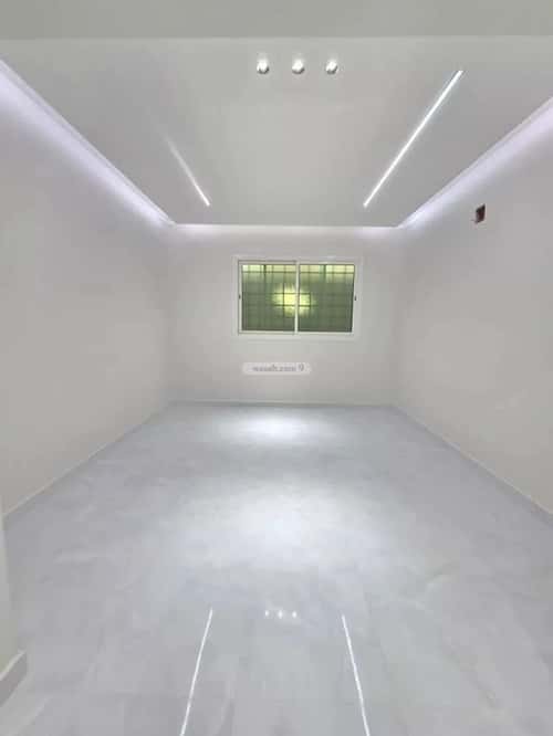 5 bedroom villa in Dhahrat Laban