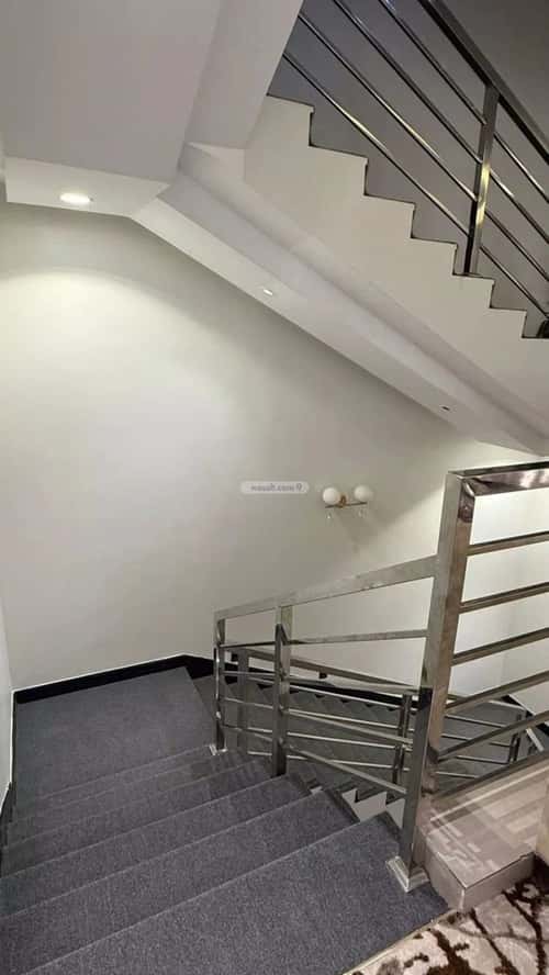 Villa 350 SQM Facing North on 15m Width Street Thanks, Khamis Mushait