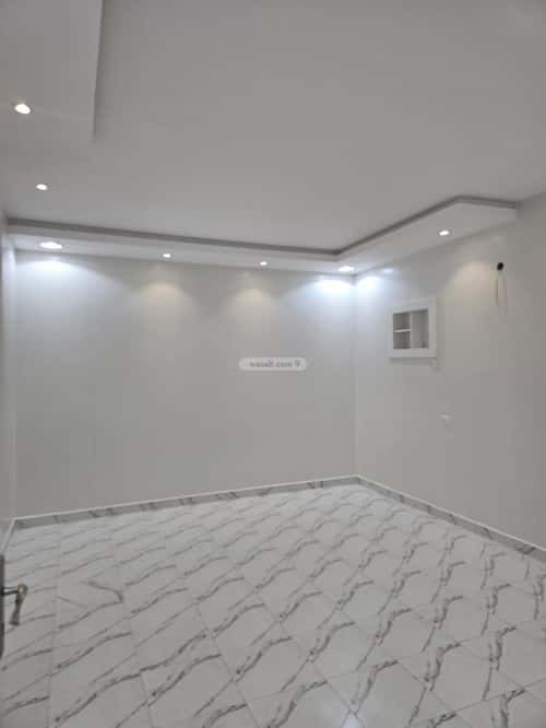 Villa 345 SQM Facing North on 15m Width Street Ar-Rimal, East Riyadh, Riyadh