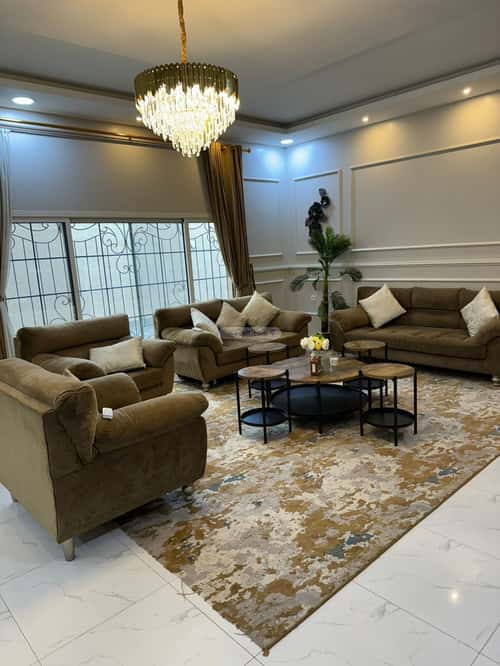 فيلا 600 متر مربع جنوبية على شارع 18م الشعلة، الدمام