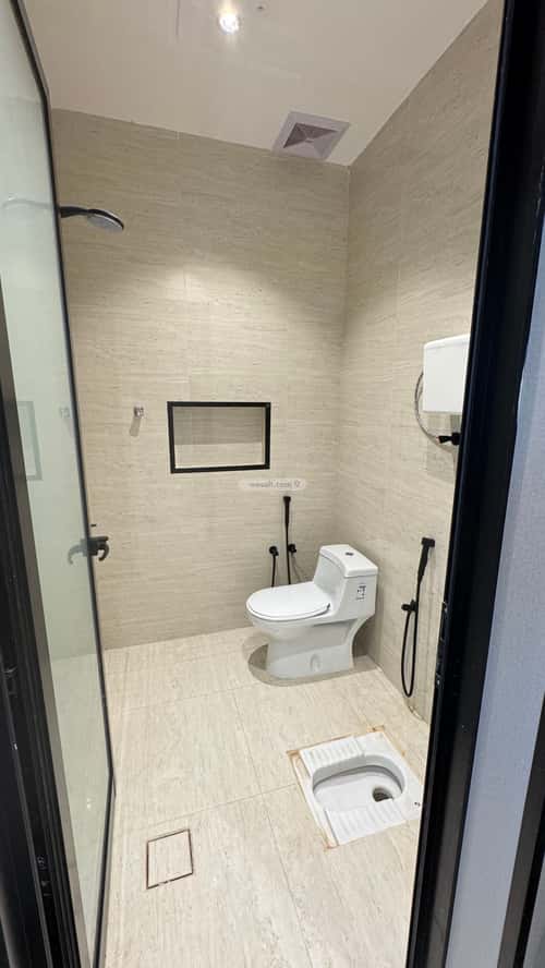 Apartment with 5 Bedrooms Al Mohammadiyah 3, Jazan