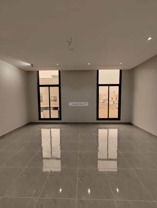 Villa 435 SQM with 3 Apartments Facing North Al Salyhyah, East Jeddah, Jeddah