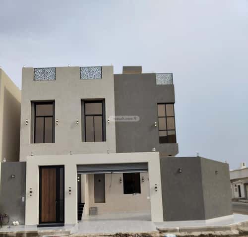Villa 435 SQM with 3 Apartments Facing North Al Salyhyah, East Jeddah, Jeddah