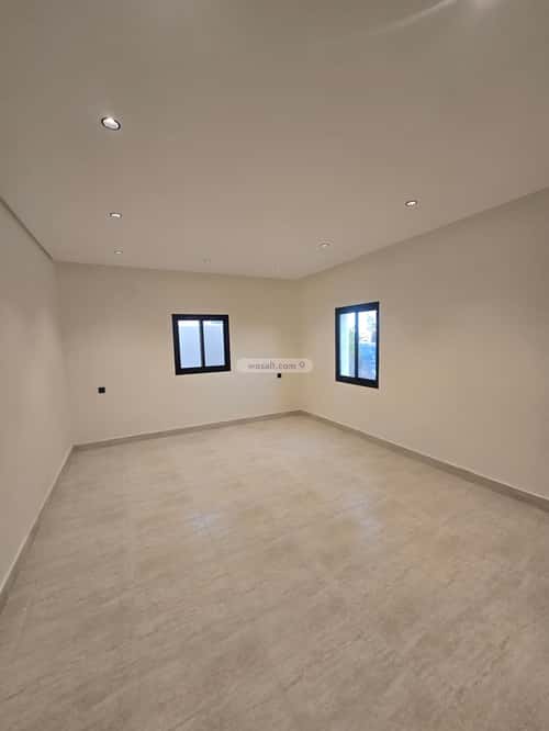 Villa 223 SQM facing East on 15m width street المروج، أبها