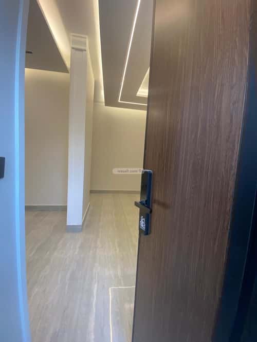 6 bedroom villa in Al Rimal