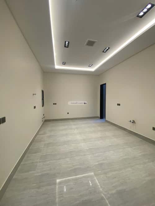 فيلا 338.125 متر مربع جنوبية غربية على شارع 20م الرمال، شرق الرياض، الرياض