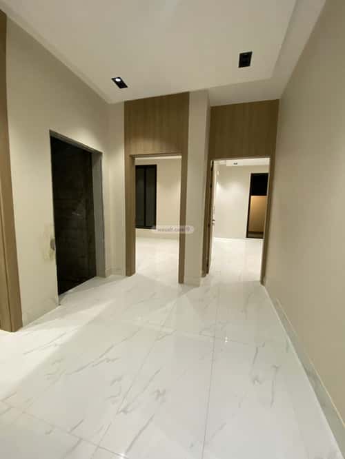 Floor 127 SQM with 5 bedrooms غرناطة، شرق الرياض، الرياض