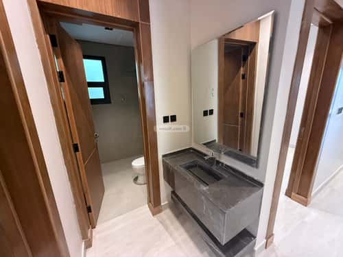 فيلا 312.5 متر مربع شرقية على شارع 18م الرمال، شرق الرياض، الرياض