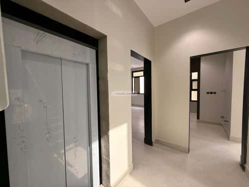 Apartment with 5 Bedrooms Qurtubah, East Riyadh, Riyadh