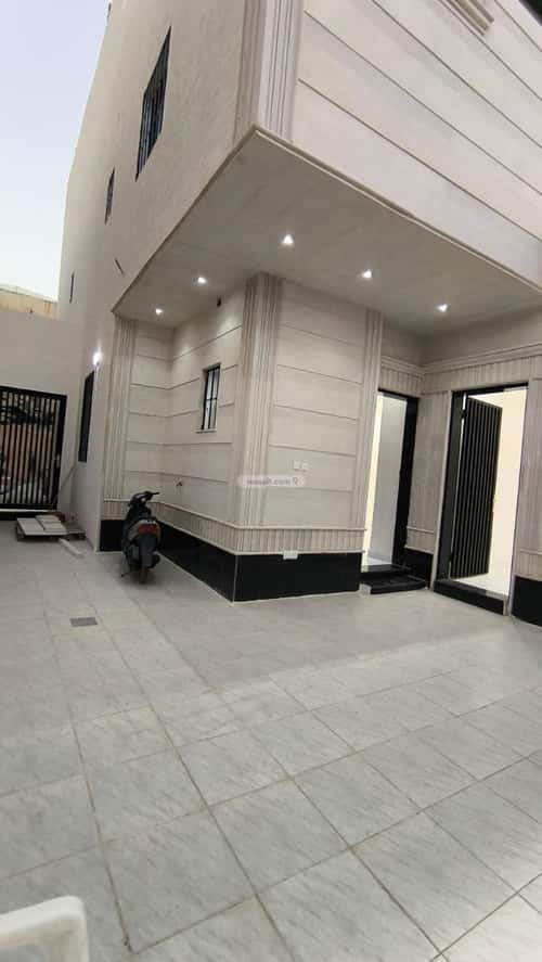 Villa 200 SQM Facing East on 15m Width Street Al-Uraija, West Riyadh, Riyadh