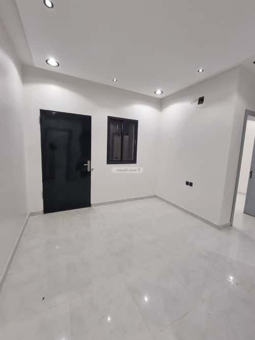 4 bedroom floor in Badr