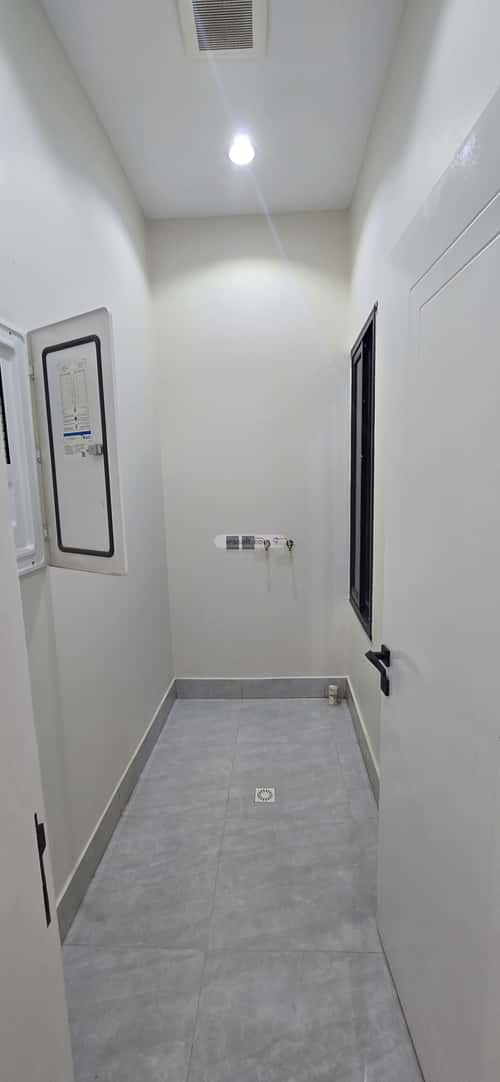 شقة ب 6 غرف الغدير، أبها