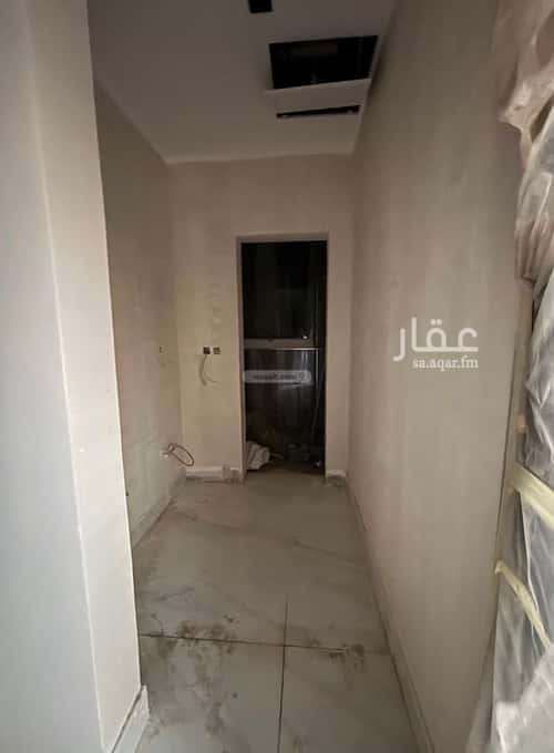 فيلا 750 متر مربع شرقية على شارع 15م قرطبة، شرق الرياض، الرياض