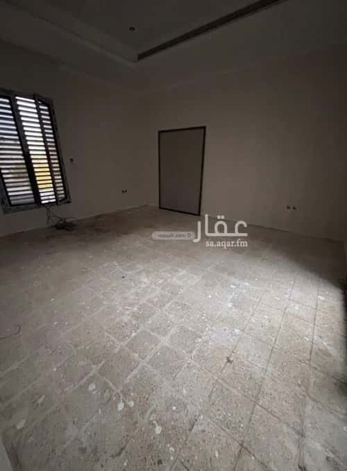 فيلا 750 متر مربع شرقية على شارع 15م قرطبة، شرق الرياض، الرياض