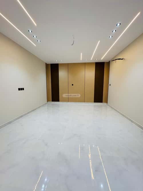 Villa 355 SQM facing North on 15m width street ريحه، الطائف