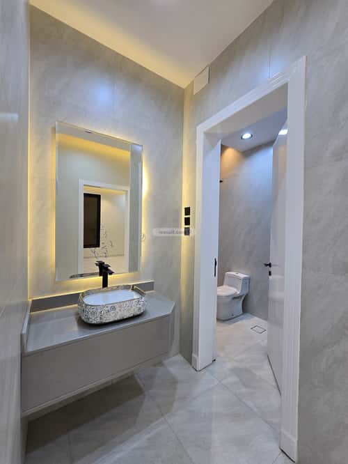 شقة ب 6 غرف الراقي، خميس مشيط