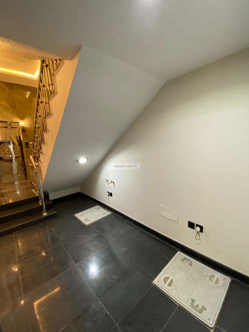 Apartment with 6 Bedrooms Al-Yarmouk, Khamis Mushait