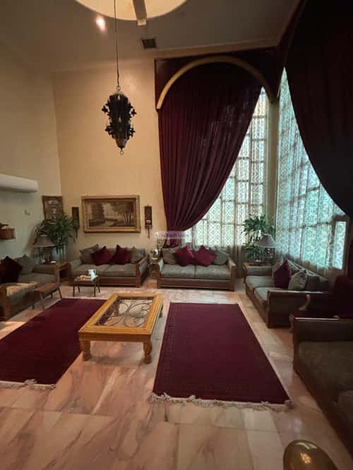 فيلا 780 متر مربع جنوبية على شارع 15م الوادي، شمال الرياض، الرياض