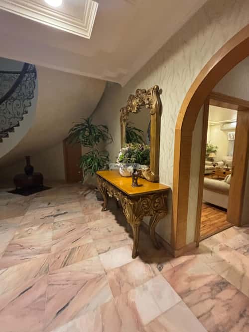 فيلا 780 متر مربع جنوبية على شارع 15م الوادي، شمال الرياض، الرياض