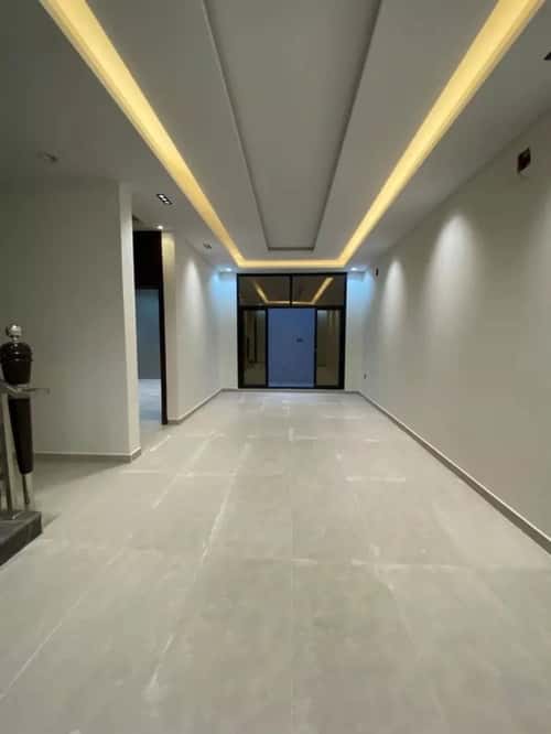 Villa 200 SQM Facing North on 15m Width Street Middle Al-Uraija, West Riyadh, Riyadh