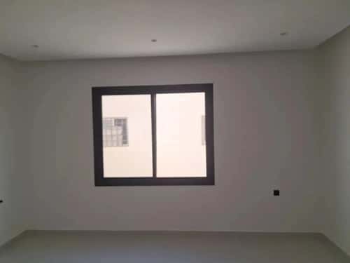 فيلا 330.09 متر مربع شرقية على شارع 20م ظهرة لبن، غرب الرياض، الرياض