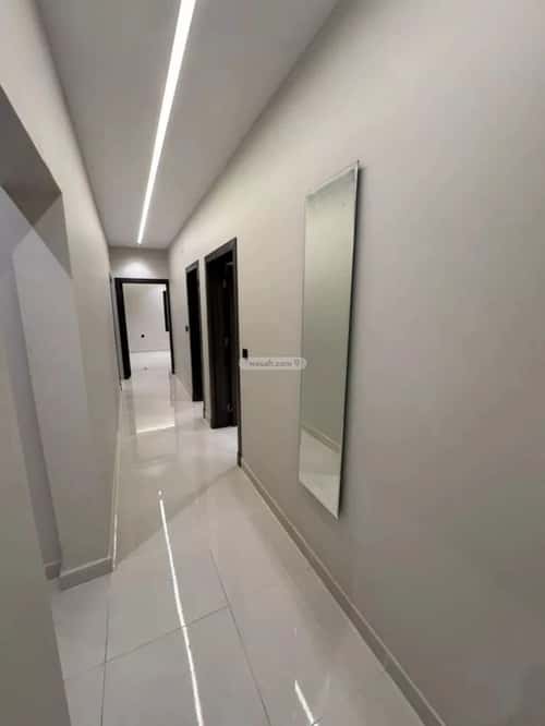 Apartment with 5 Bedrooms Al-Iskan, Samith