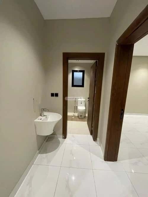 Apartment with 6 Bedrooms Al Rihab 1, Jazan