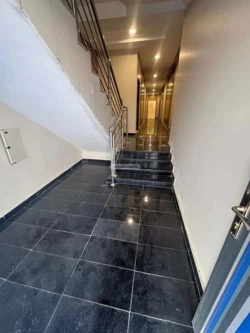 Apartment with 3 Bedrooms Al Mohammadiyah 1, Jazan