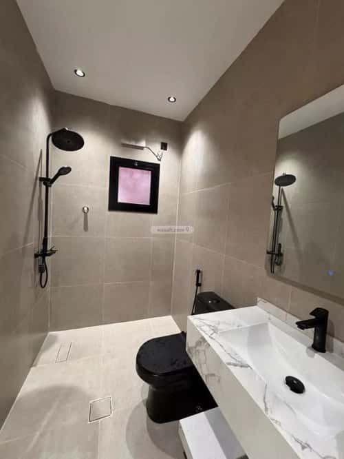 شقة ب 5 غرف الرحاب 1، جازان