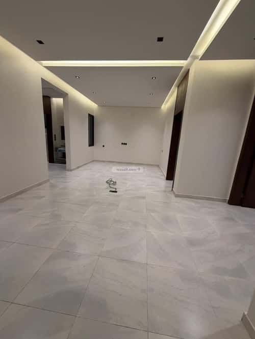 شقة ب 7 غرف الوسام، خميس مشيط