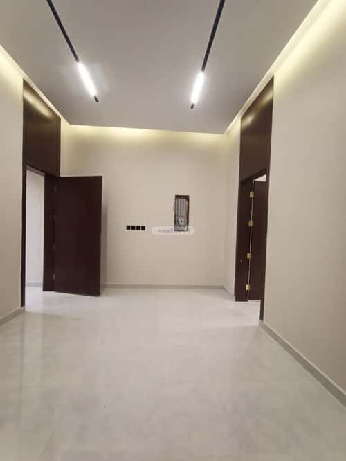 5 bedroom floor in Al Rimal