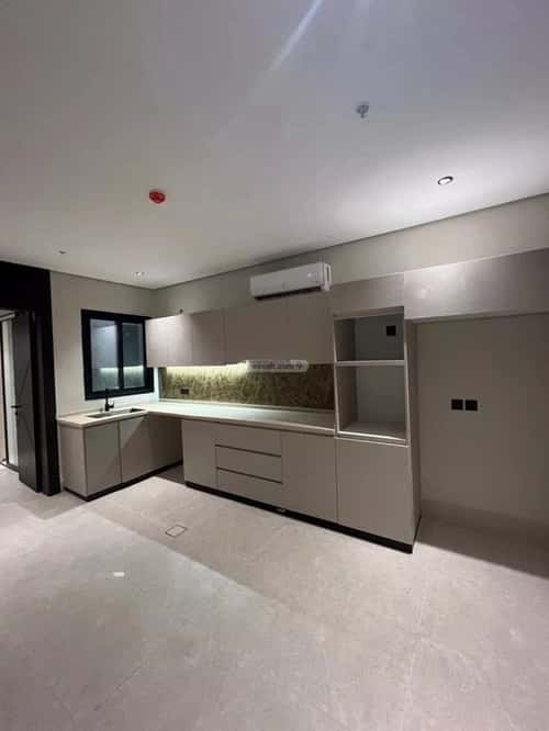 Apartment with 5 Bedrooms King Fahad Dist, Aldammam