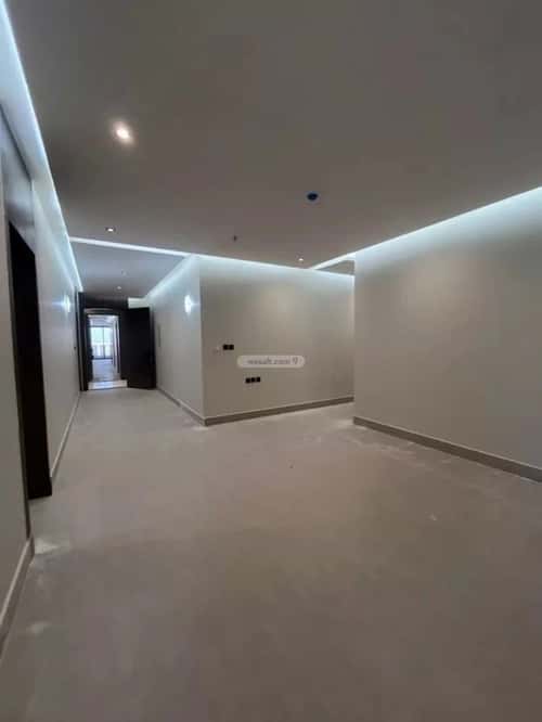 Apartment with 5 Bedrooms Al Shooalah, Aldammam