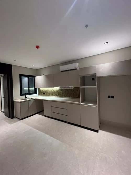 شقة ب 5 غرف ضاحية الملك فهد، الدمام