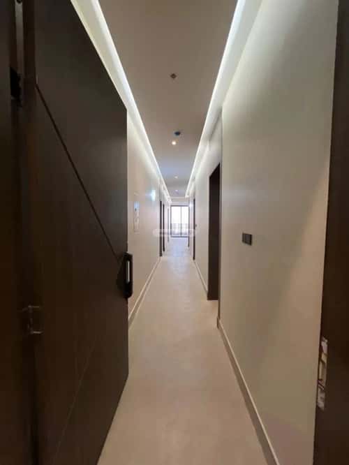 Apartment with 5 bedrooms الشعلة، الدمام