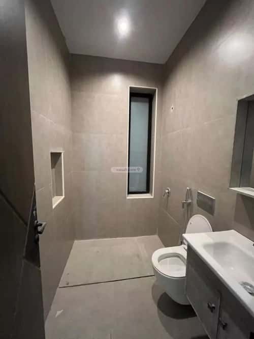 Apartment with 5 Bedrooms Al Shooalah, Aldammam