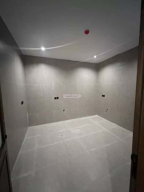 Apartment with 5 Bedrooms Al Shooalah, Aldammam