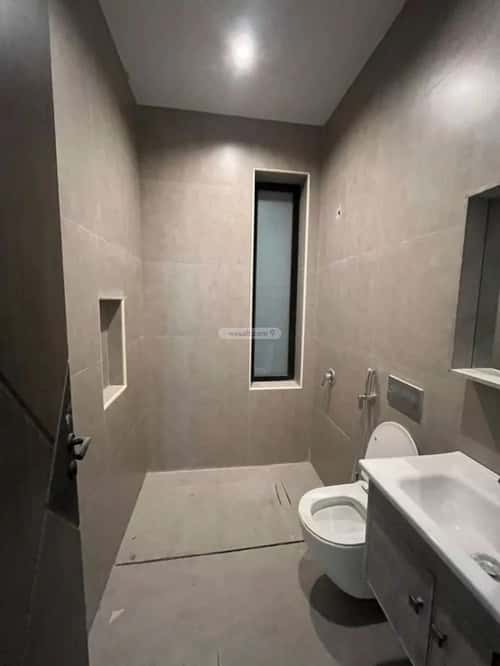 Apartment with 5 Bedrooms Al Shooalah, Aldammam