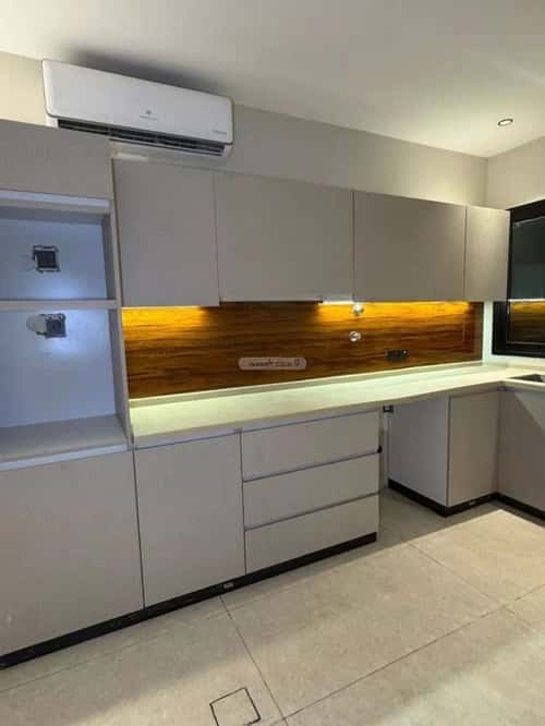 Apartment with 5 Bedrooms Al Shooalah, Aldammam