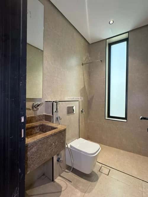 شقة ب 5 غرف الشعلة، الدمام