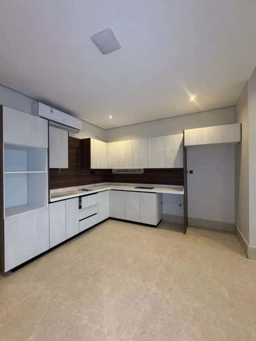 Apartment with 5 Bedrooms Al Hammraa, Khobar