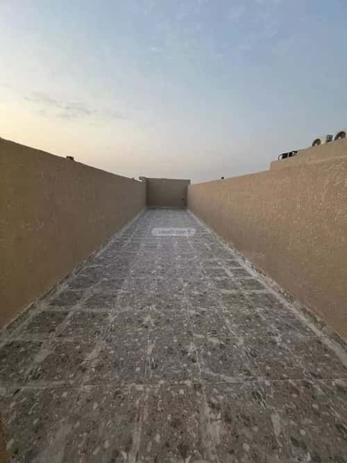 شقة ب 5 غرف الحمراء، الخبر