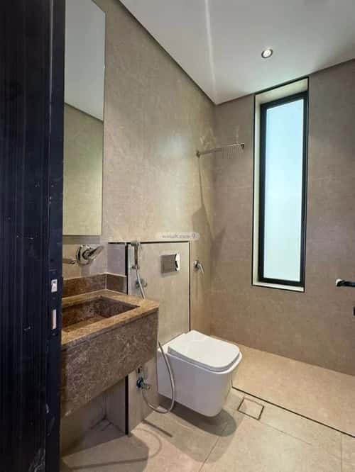 Apartment with 5 Bedrooms King Fahad Dist, Aldammam