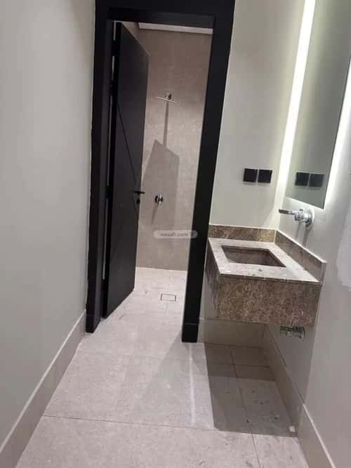 شقة ب 6 غرف ضاحية الملك فهد، الدمام