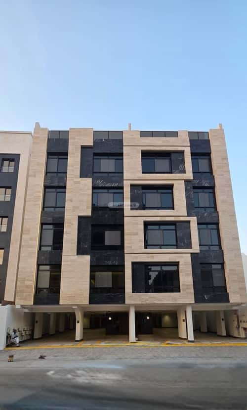5 bedroom apartment in Al Naeem