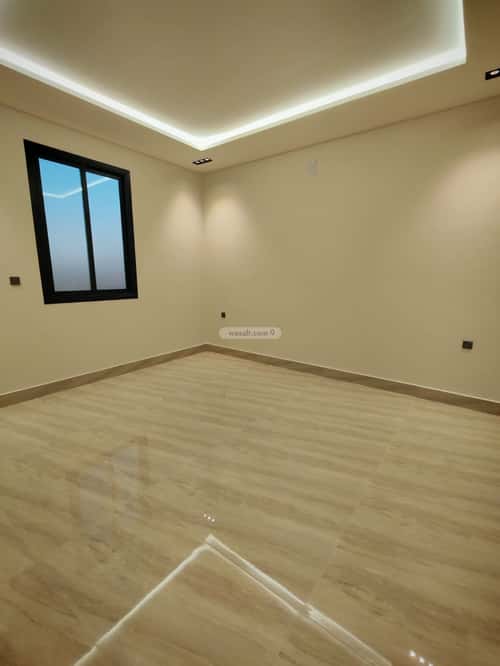 فيلا 260 متر مربع جنوبية على شارع 15م الرمال، شرق الرياض، الرياض