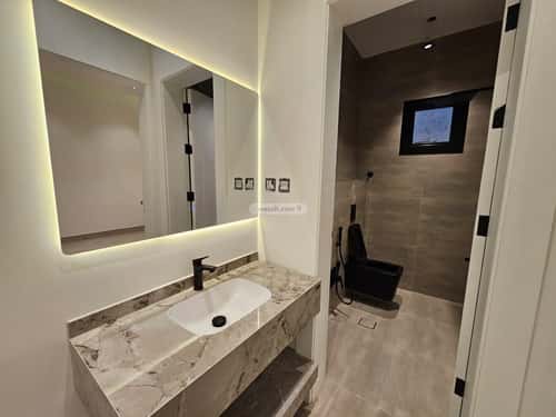 Apartment with 4 Bedrooms Al-Yarmuk, East Riyadh, Riyadh